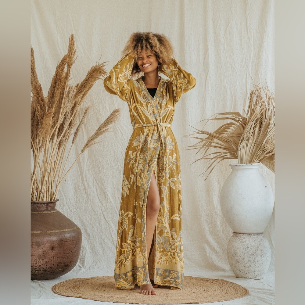 Brahmaki Golden Lotus maxi Kaftan (brand new)
